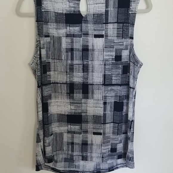 Jones New York Sleeveless Blouse - Picture 4 of 5